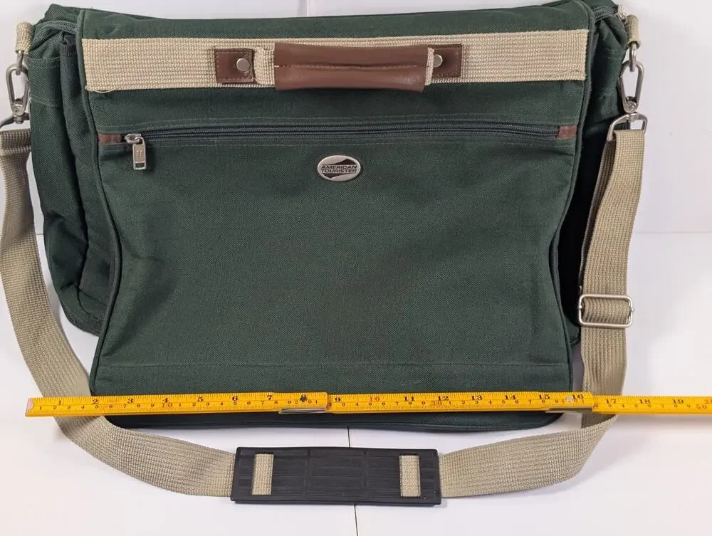 American Tourister Messenger Laptop Bag Green Canvas Briefcase Shoulder Bag 18